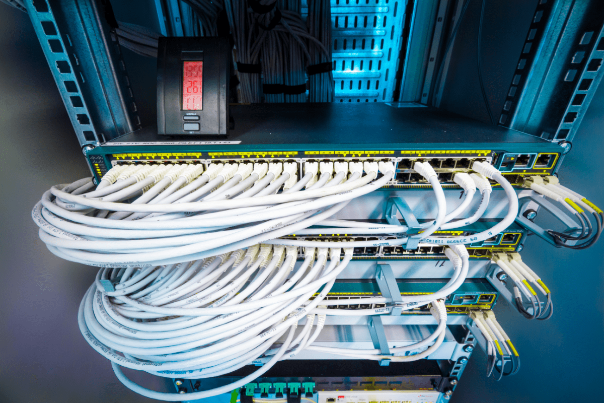 Installation réseau par Pack Informatique avec câblage structuré